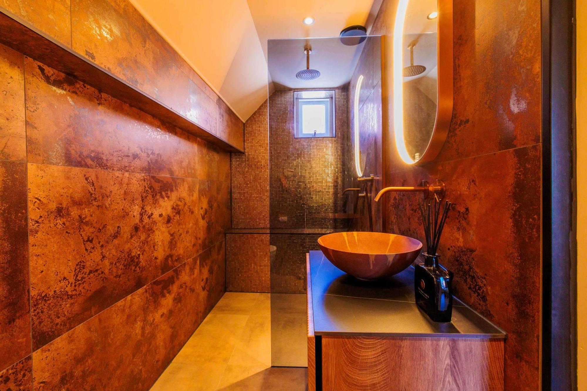 Hotel Buren Buren  Экстерьер фото
